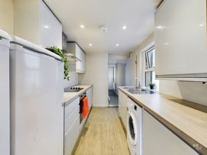 Photo 8- click for photo gallery